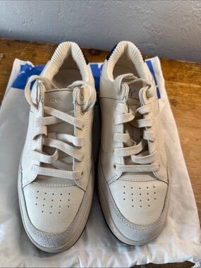 Vince leather sneakers size 7.5 men New